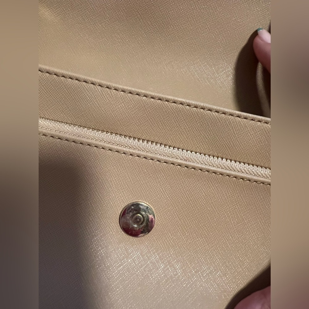 SOLD ❌Calvin Klein- Shoulder Bag - Picture 3 of 4